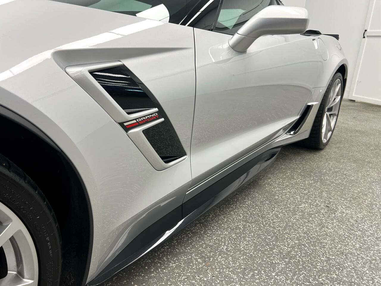 Used 2019 Chevrolet Corvette Grand Sport image 26