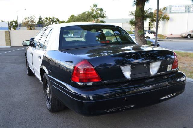 Used 2008 Ford Crown Victoria Police Interceptor RWD image 4