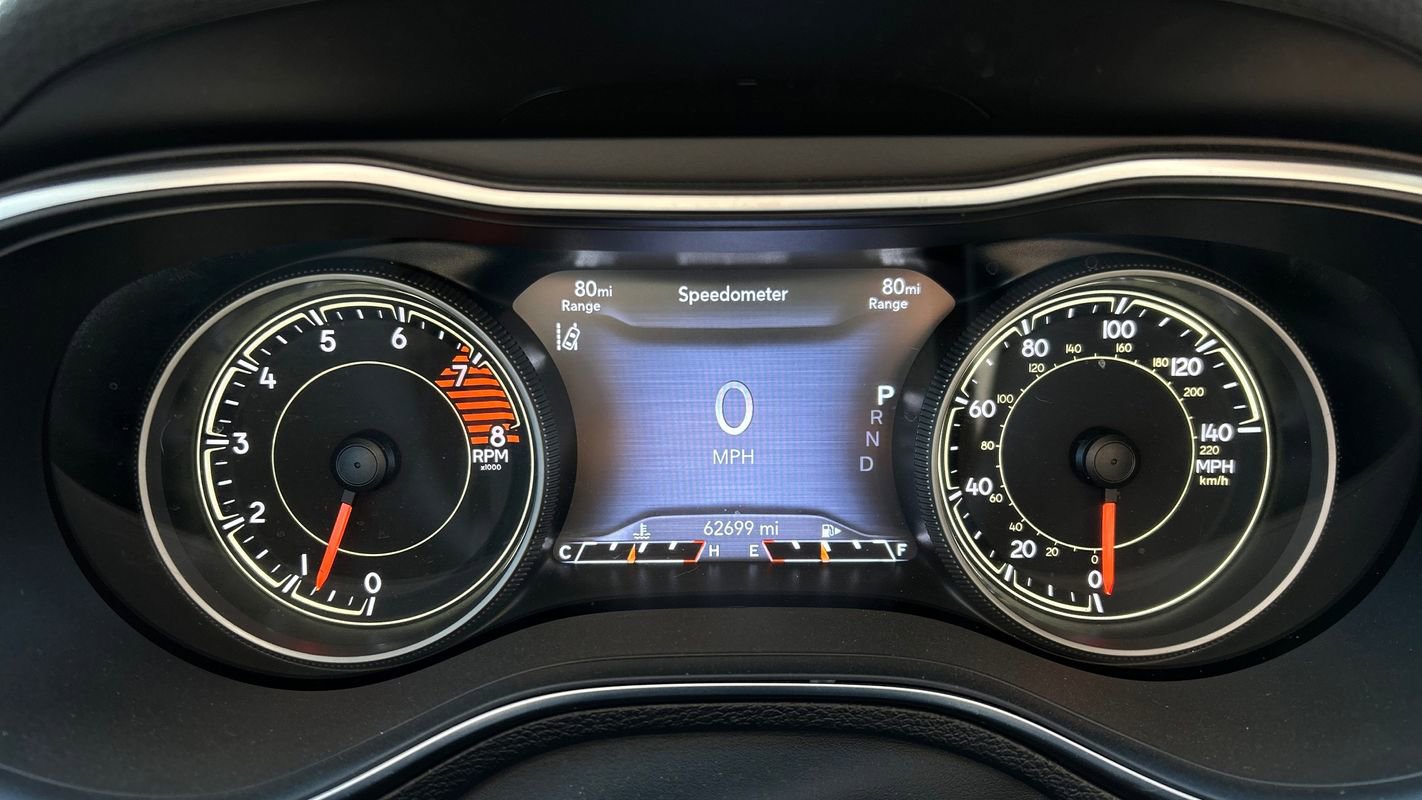 Used 2021 Jeep Cherokee Latitude Lux w/ Comfort/Convenience Group image 20