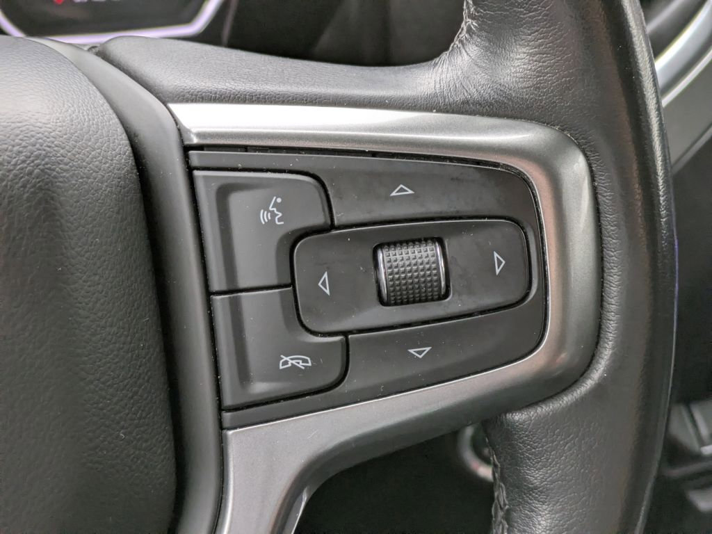 Used 2020 Chevrolet Silverado 1500 RST image 17