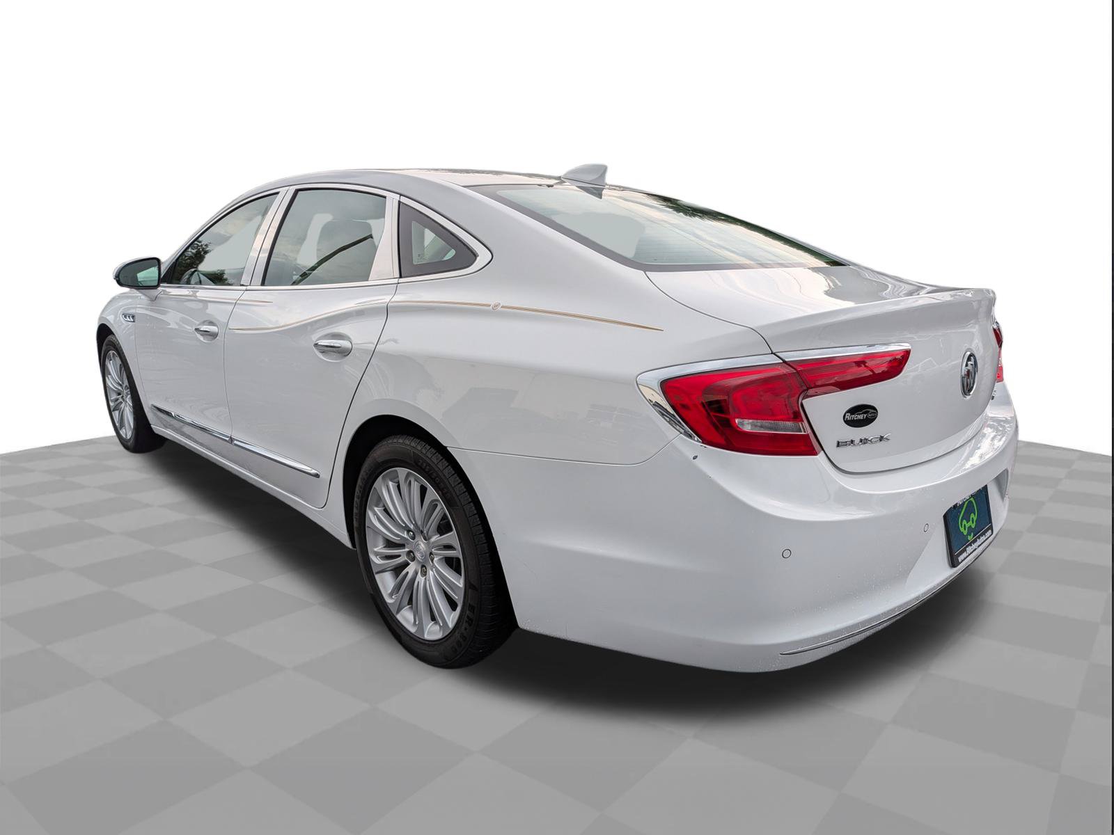 Certified 2018 Buick LaCrosse Essence w/ Sights and Sounds Package FWD image 6