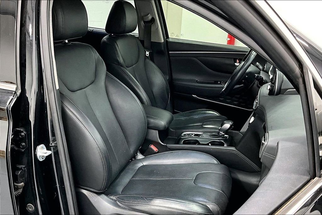 Used 2019 Hyundai Santa Fe Limited image 10