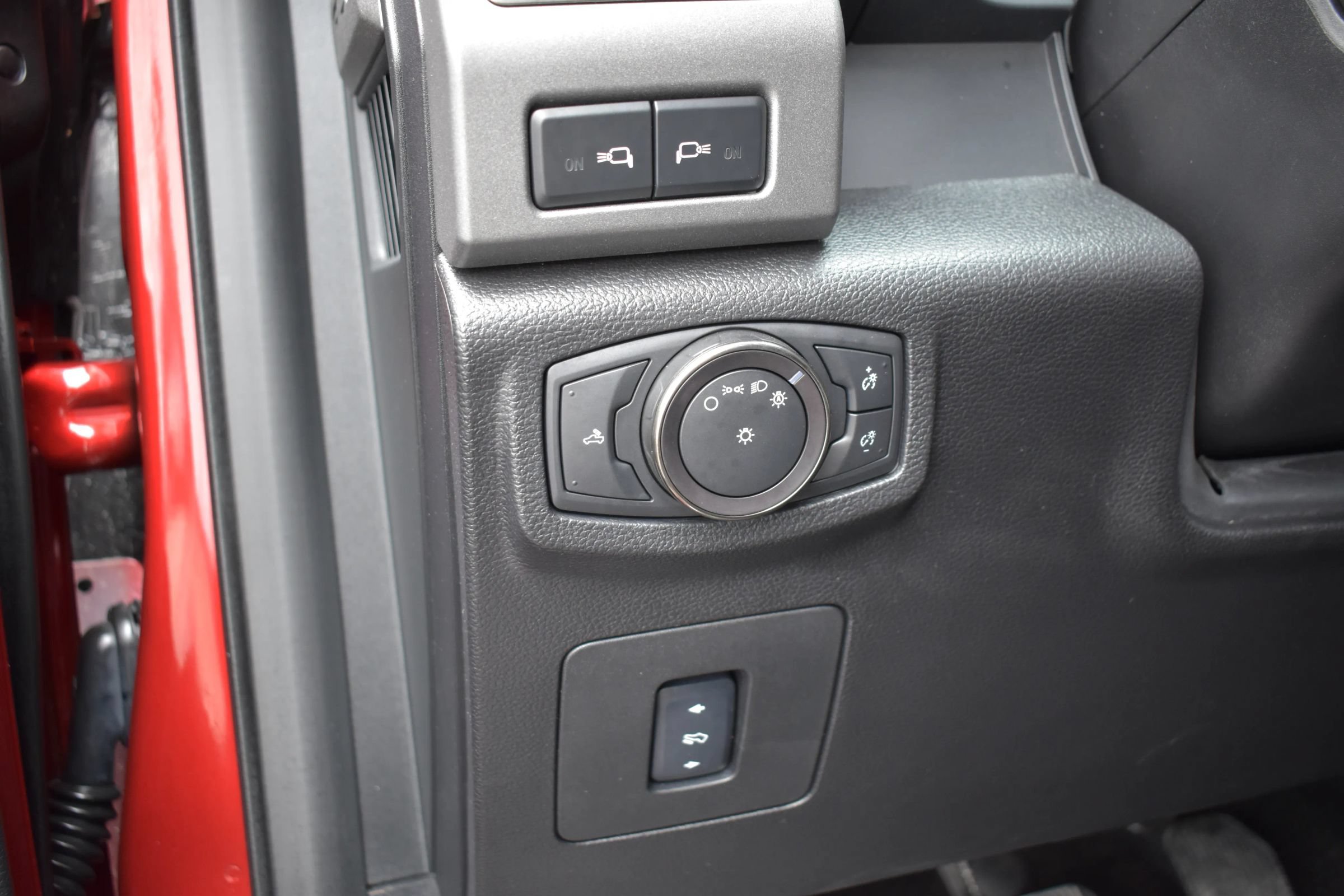 Used 2018 Ford F150 Raptor w/ Equipment Group 802A Luxury AWD/4WD image 65
