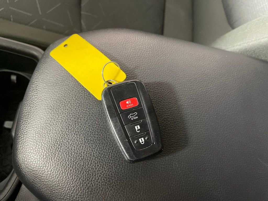 Certified 2022 Toyota RAV4 XLE w/ Convenience Package image 24