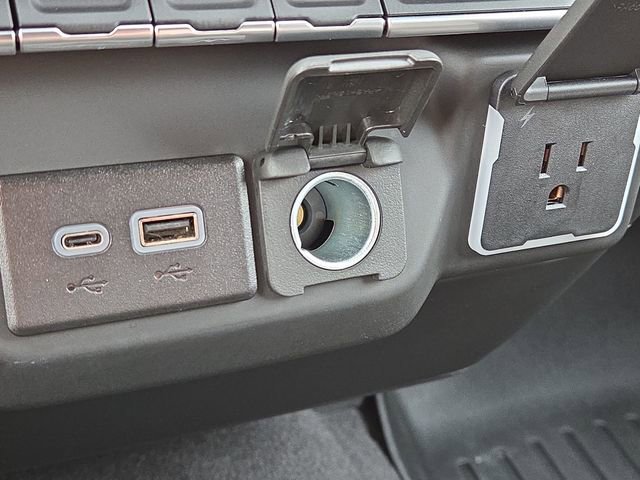 Certified 2024 Chevrolet Silverado 1500 Custom image 33