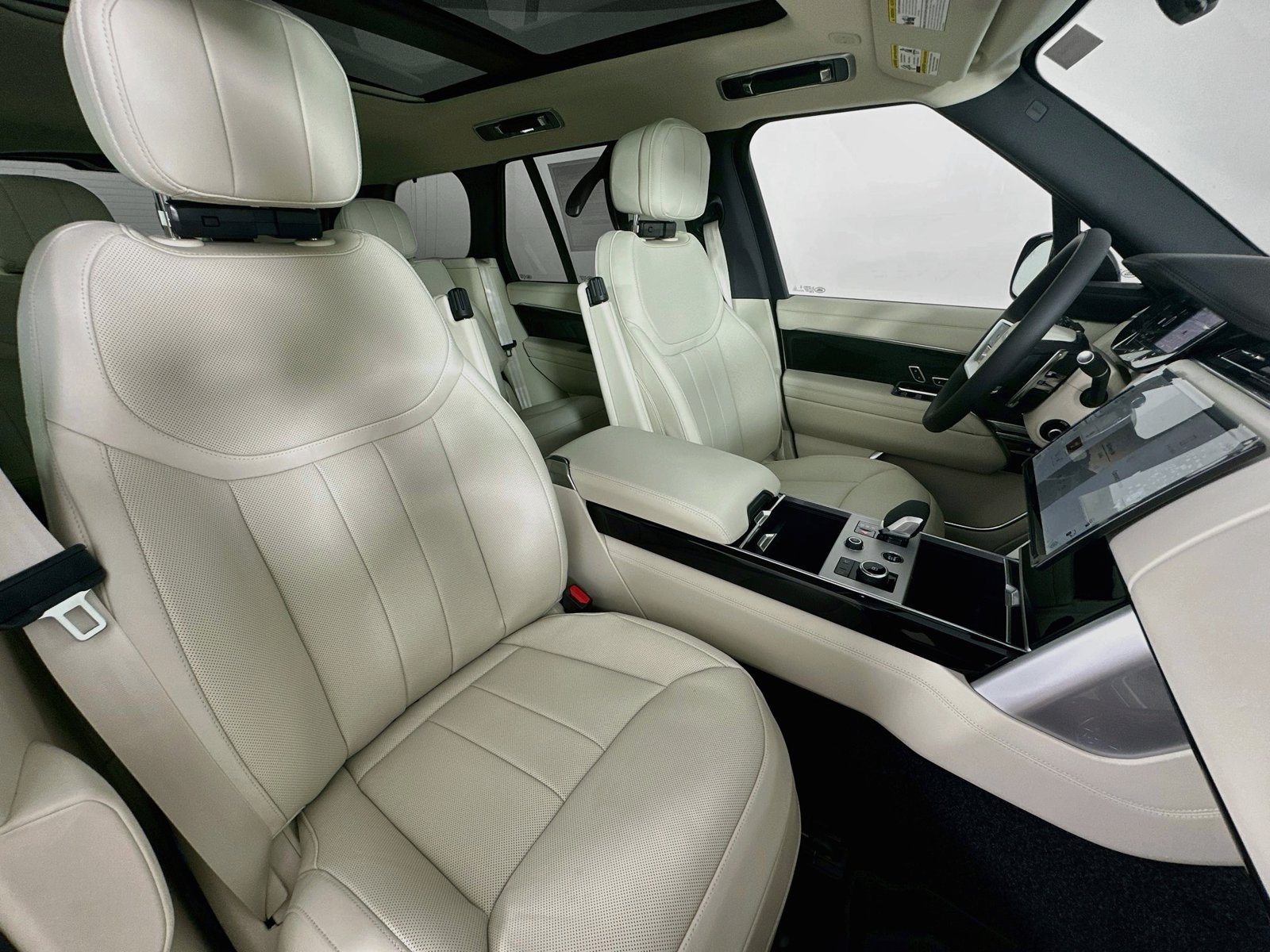 New 2027 Land Rover Range Rover SE AWD/4WD image 48