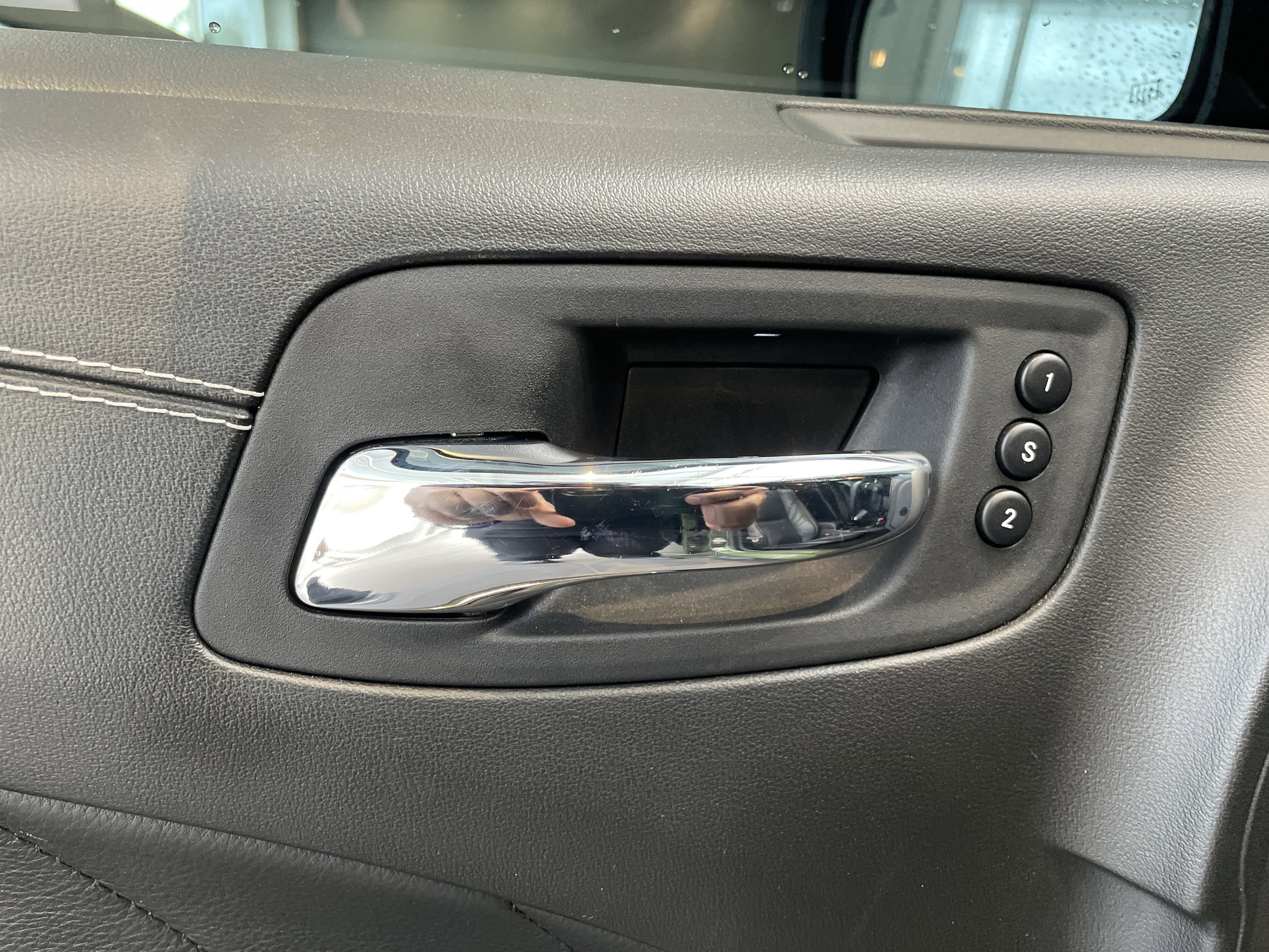 Used 2022 Dodge Charger SRT Hellcat w/ Harman/Kardon Audio Group RWD image 15
