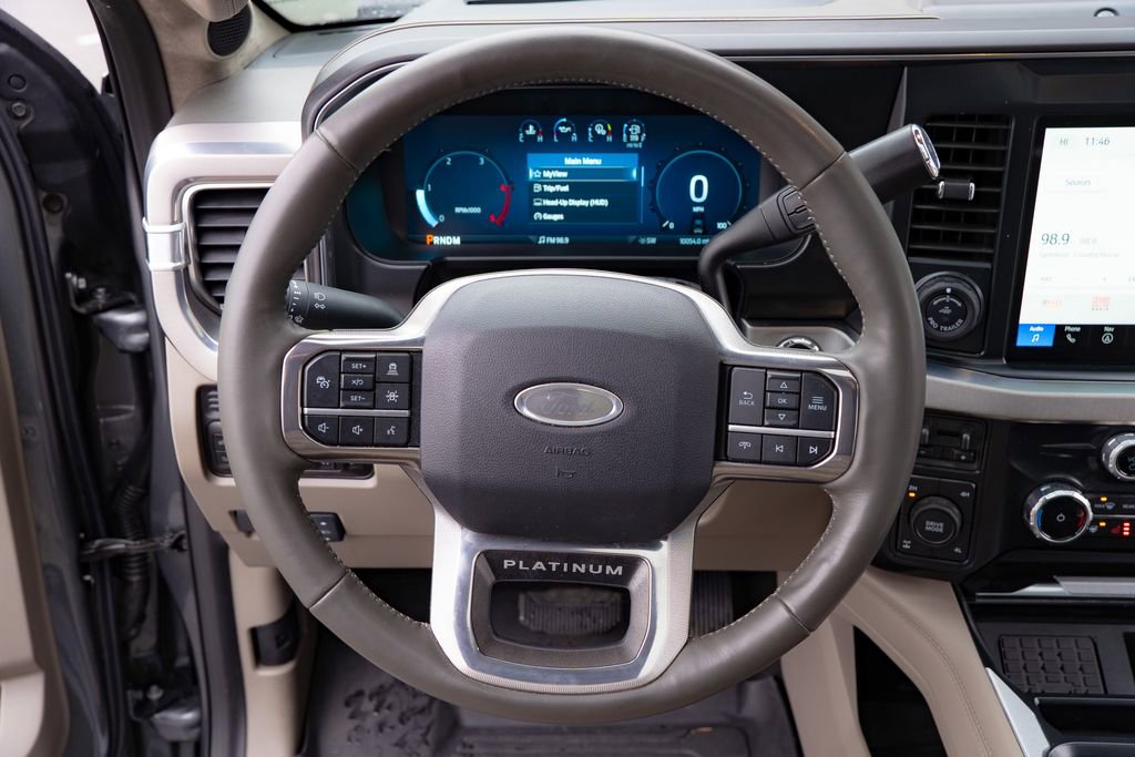 Used 2025 Ford F350 Platinum w/ Platinum Plus Package image 16