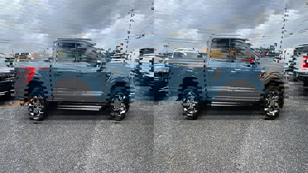 Used 2023 Ford F150 Lariat w/ Equipment Group 502A High image 4