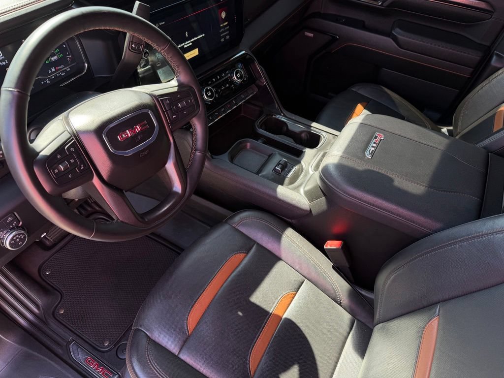 Used 2025 GMC Sierra 2500 AT4 w/ AT4 Premium Plus Package AWD/4WD image 19
