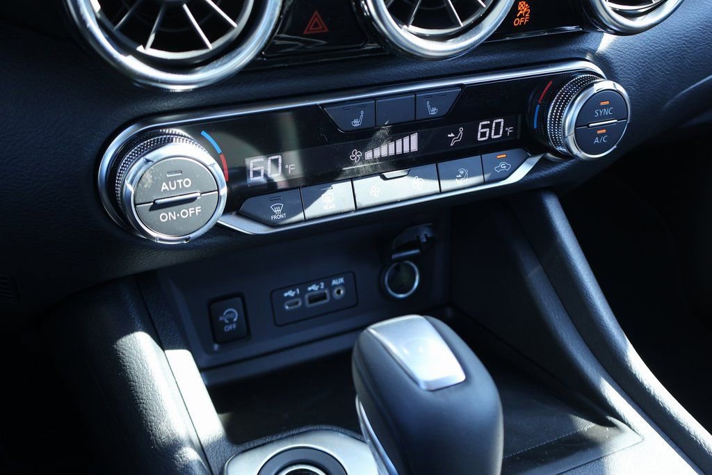 New 2025 Nissan Sentra SR image 12