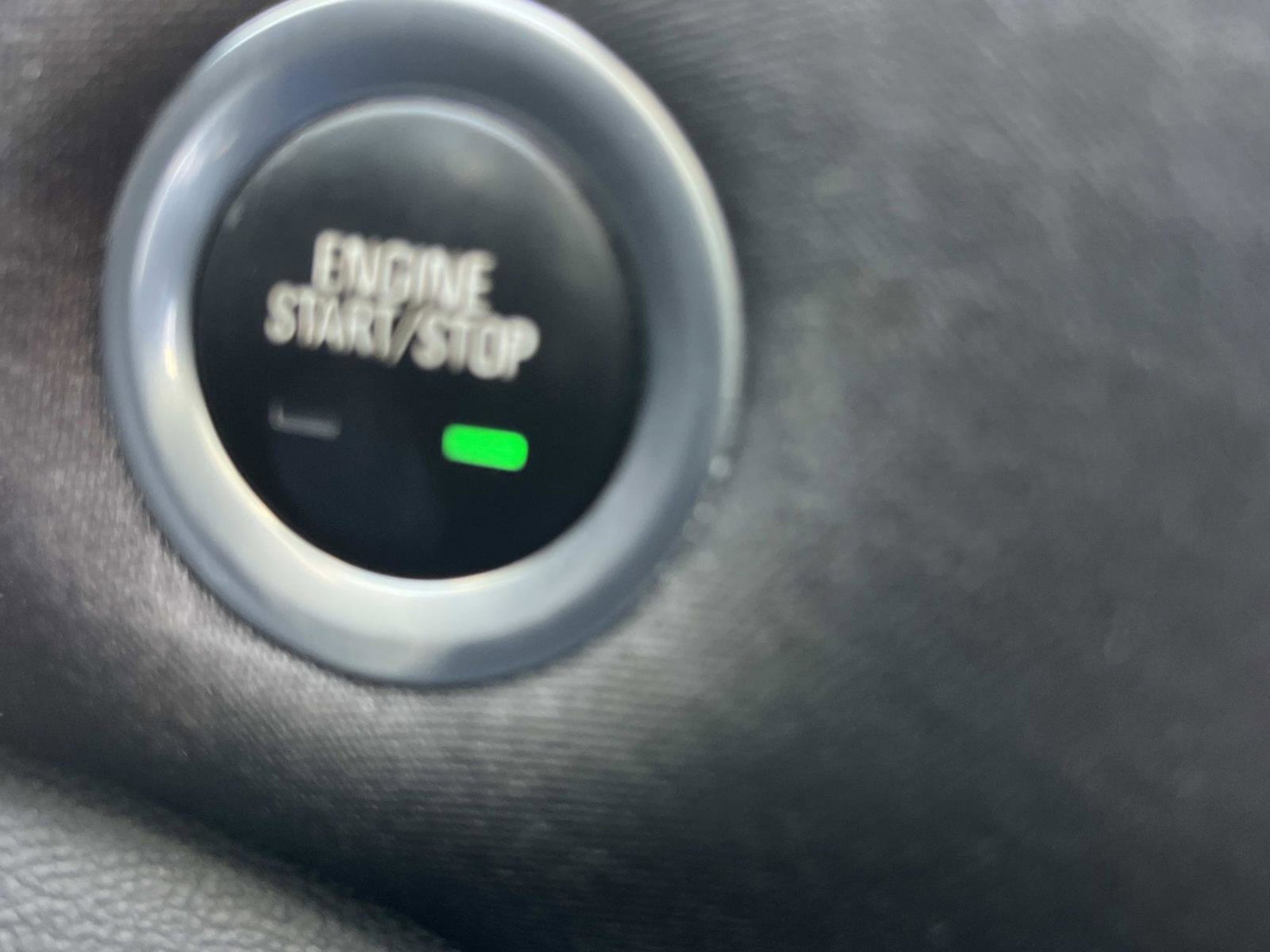 Used 2021 Chevrolet Malibu LT FWD image 33