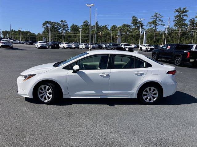 Certified 2023 Toyota Corolla LE FWD image 2