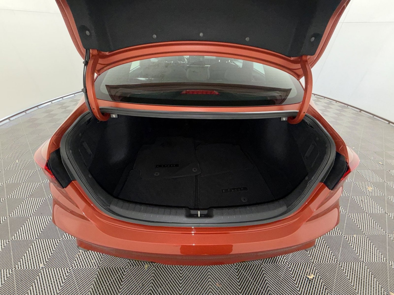 Used 2023 Kia Forte GT-Line image 25