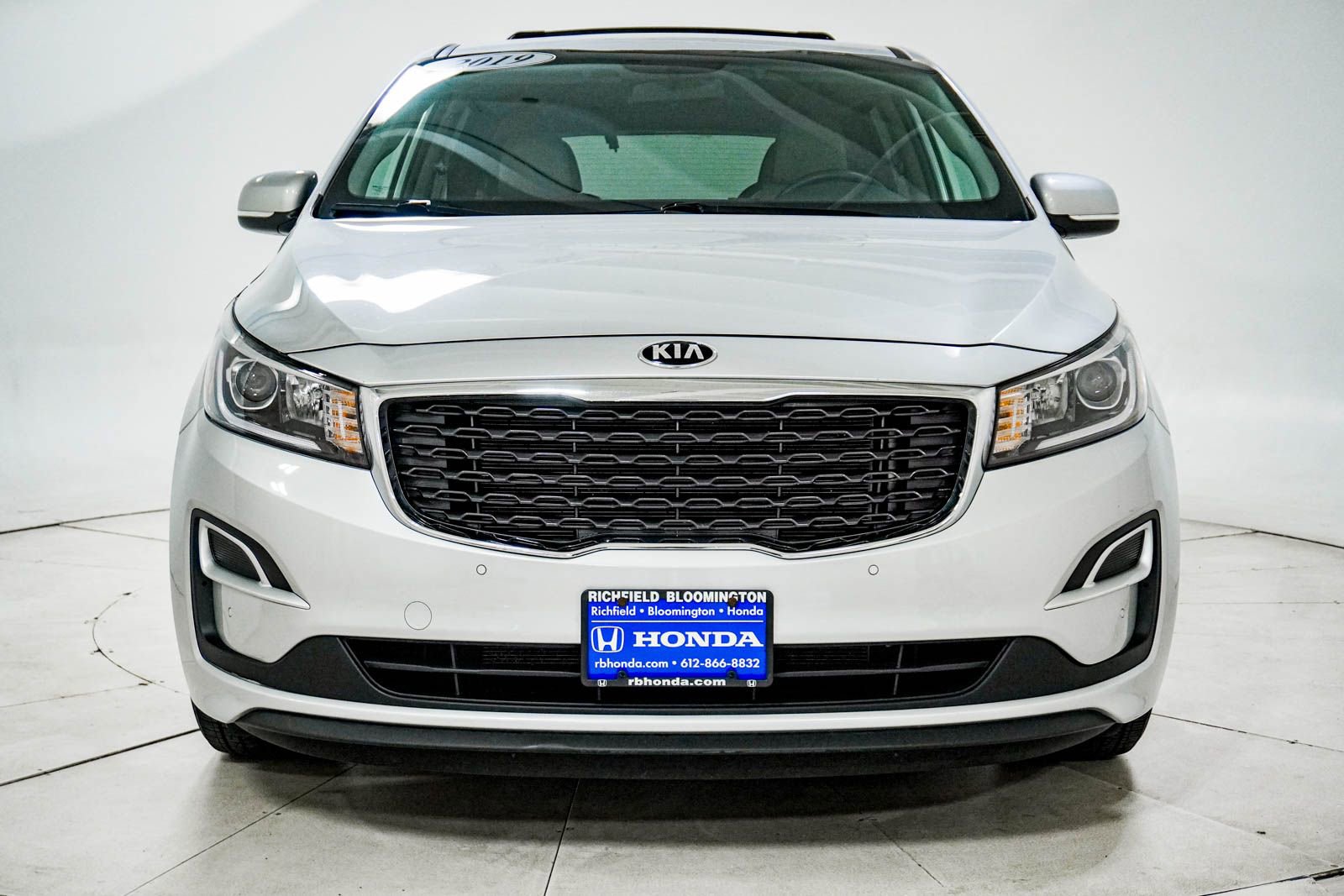 Used 2019 Kia Sedona EX FWD image 14