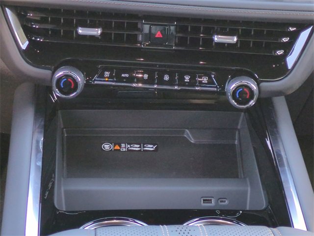 New 2026 Chevrolet Tahoe High Country w/ LPO, Illumination Package image 19