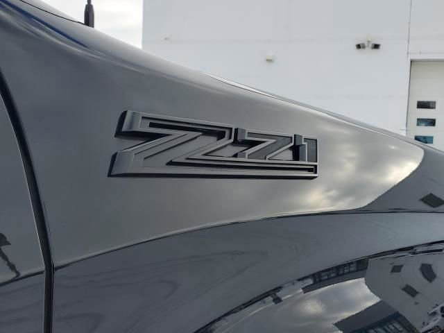Certified 2022 Chevrolet Silverado 1500 Custom Trail Boss w/ Midnight Edition image 5