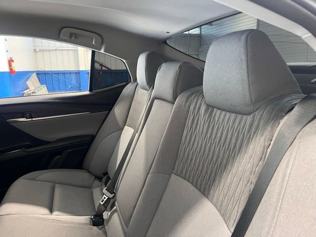 Used 2025 Toyota Camry LE FWD image 18
