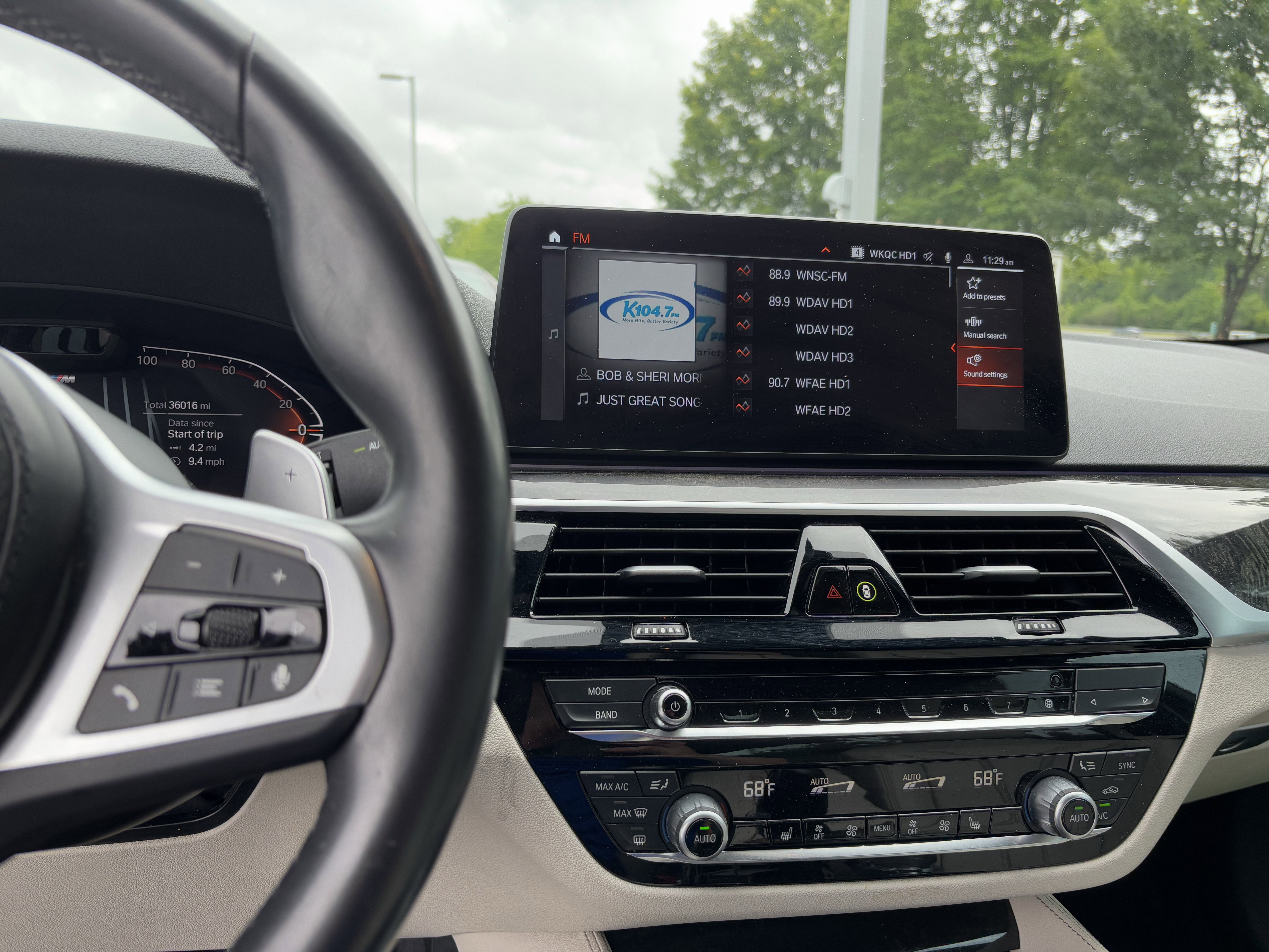 Certified 2023 BMW 540i w/ M Sport Package RWD image 30