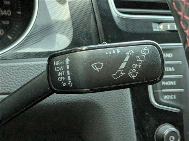 Used 2017 Volkswagen GTI Sport image 7