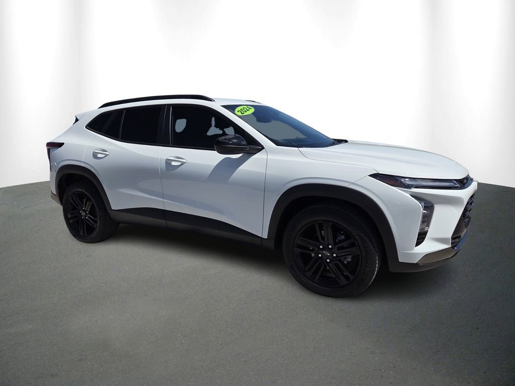 Certified 2024 Chevrolet Trax ACTIV w/ Sunroof Package image 2