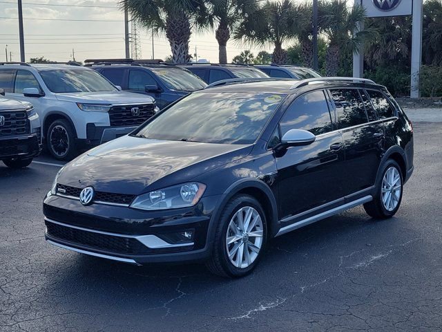 Used 2017 Volkswagen Golf Alltrack S image 28