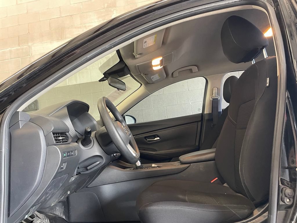 Certified 2023 Nissan Sentra S FWD image 10
