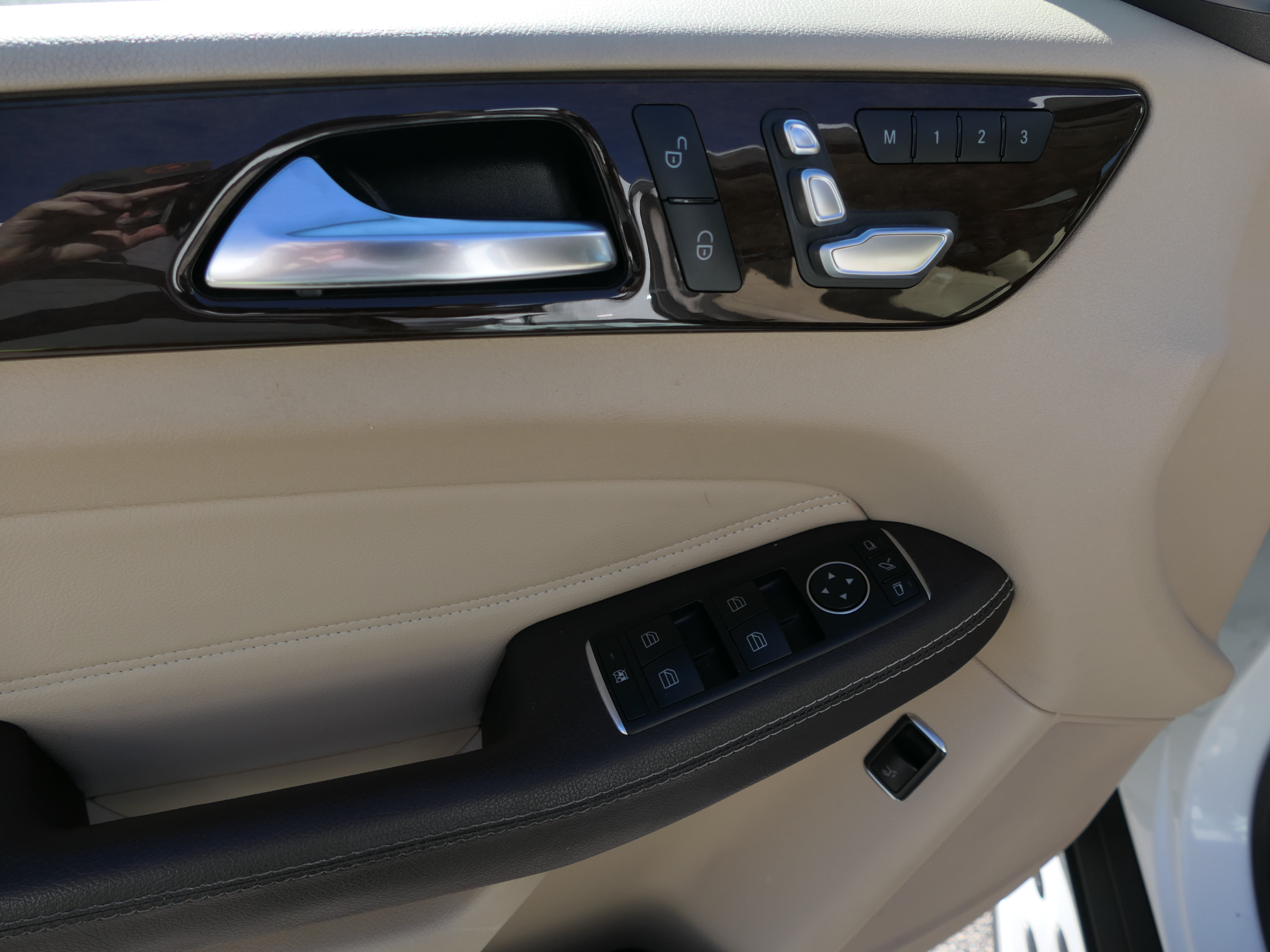 Used 2018 Mercedes-Benz GLE 350 image 14