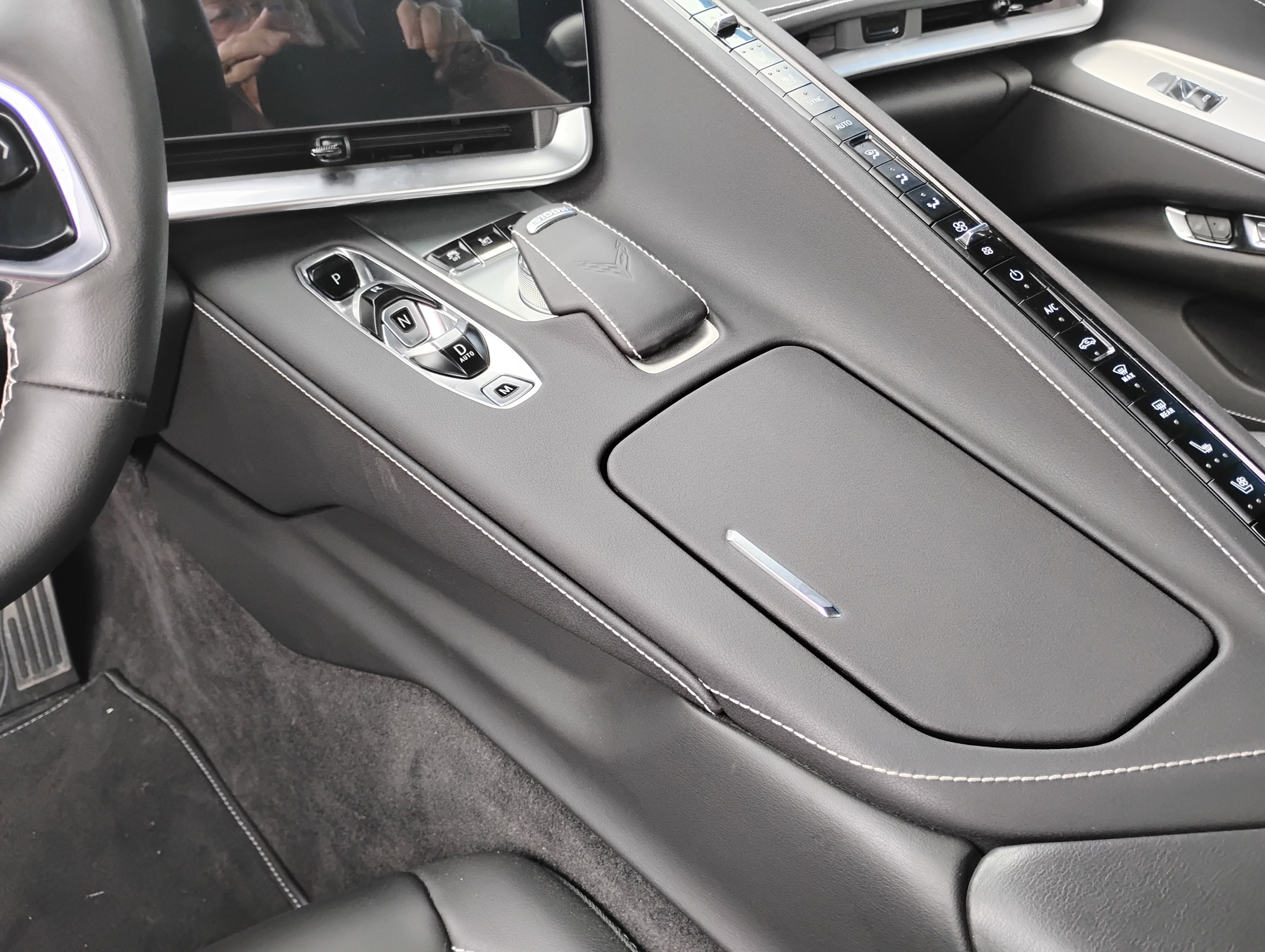 Used 2024 Chevrolet Corvette Z06 w/ Battery Protection Package image 11