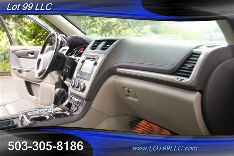 Used 2015 GMC Acadia Denali AWD/4WD image 21