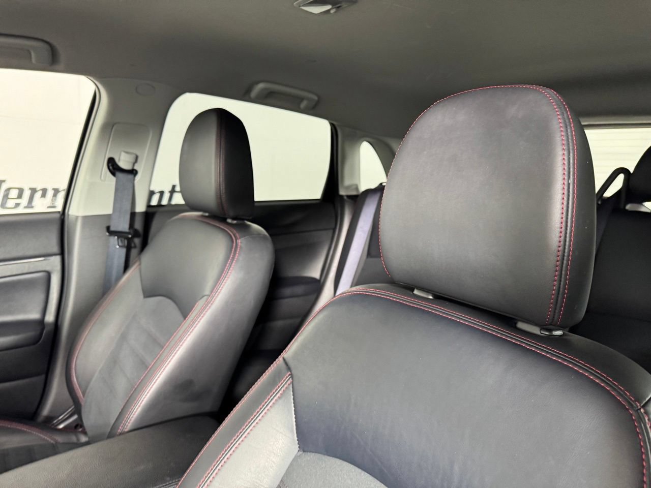 Used 2024 Mitsubishi Outlander Sport SE AWD/4WD image 11