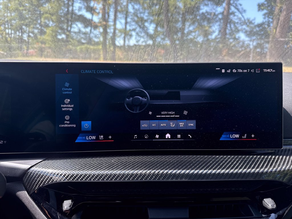 New 2026 BMW M2 w/ Lighting Package RWD image 18