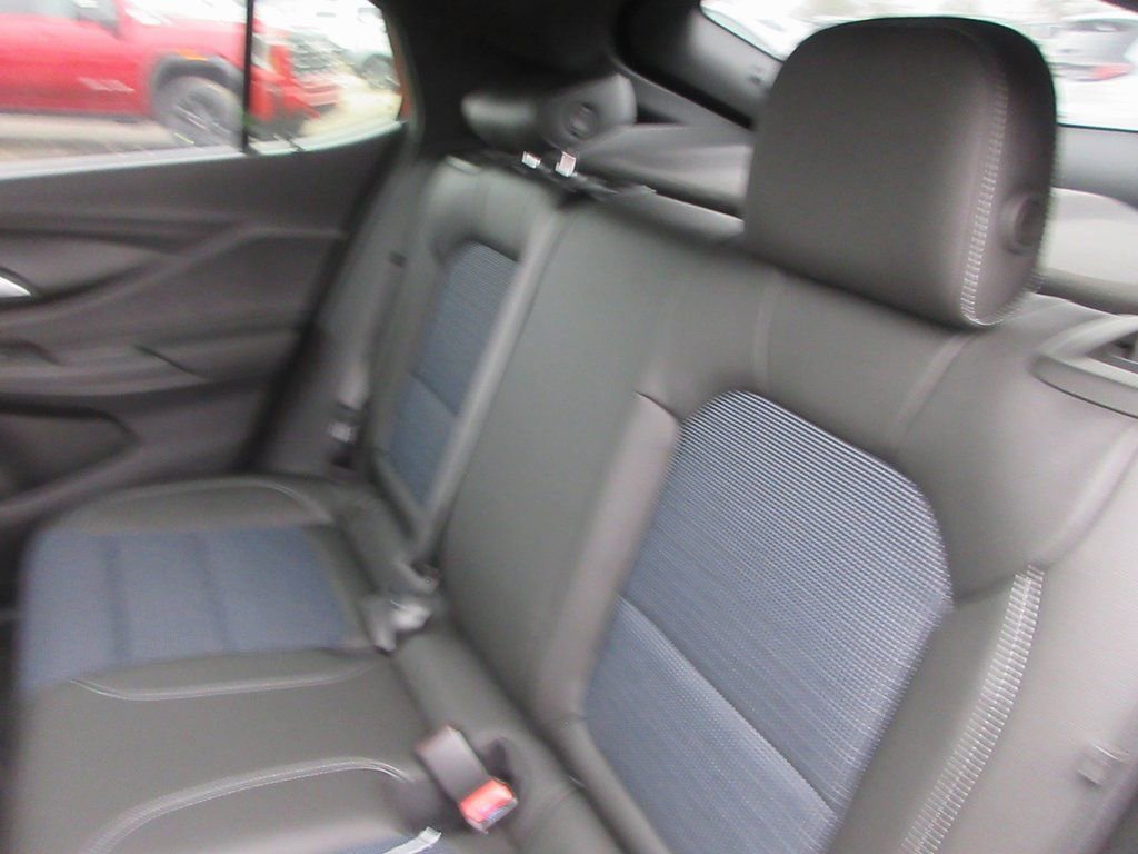 New 2026 Buick Envista Sport Touring FWD image 13