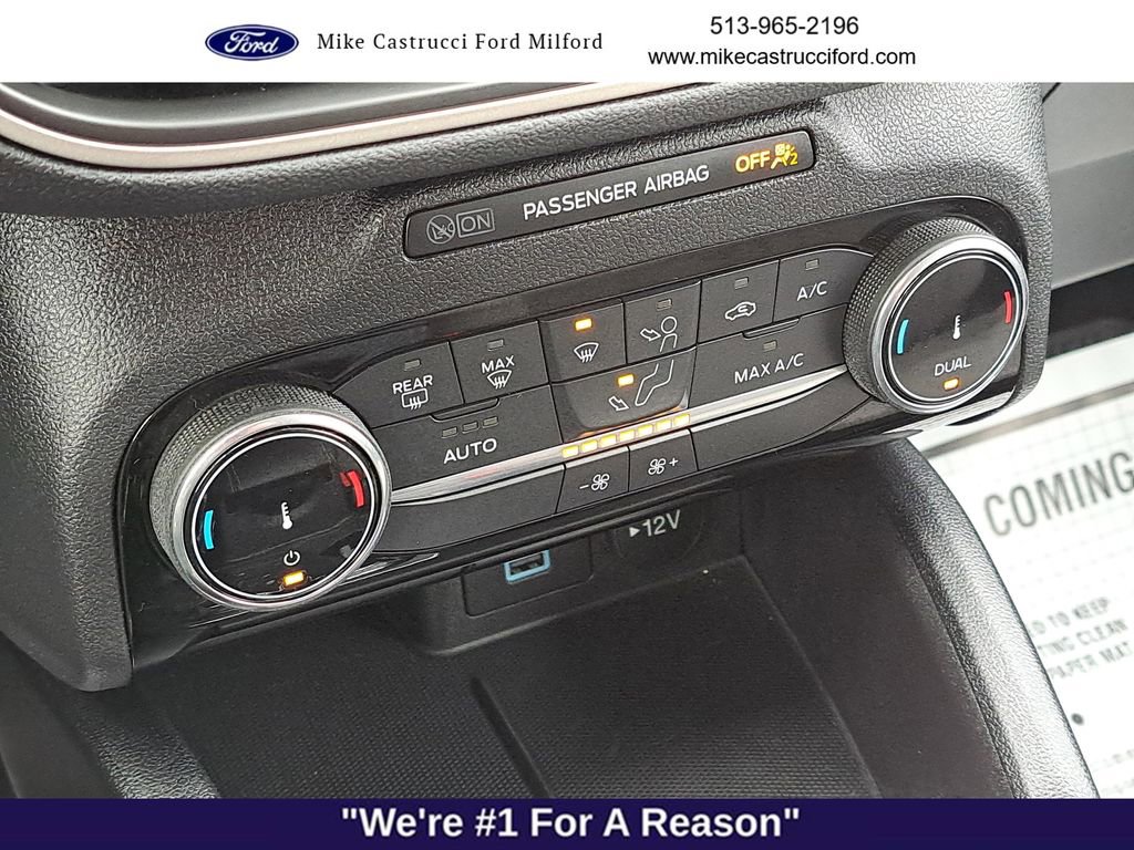 Certified 2022 Ford Escape SE w/ SE Sport Appearance Package image 15