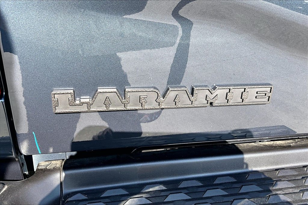 New 2026 RAM 3500 Laramie w/ Night Edition AWD/4WD image 24
