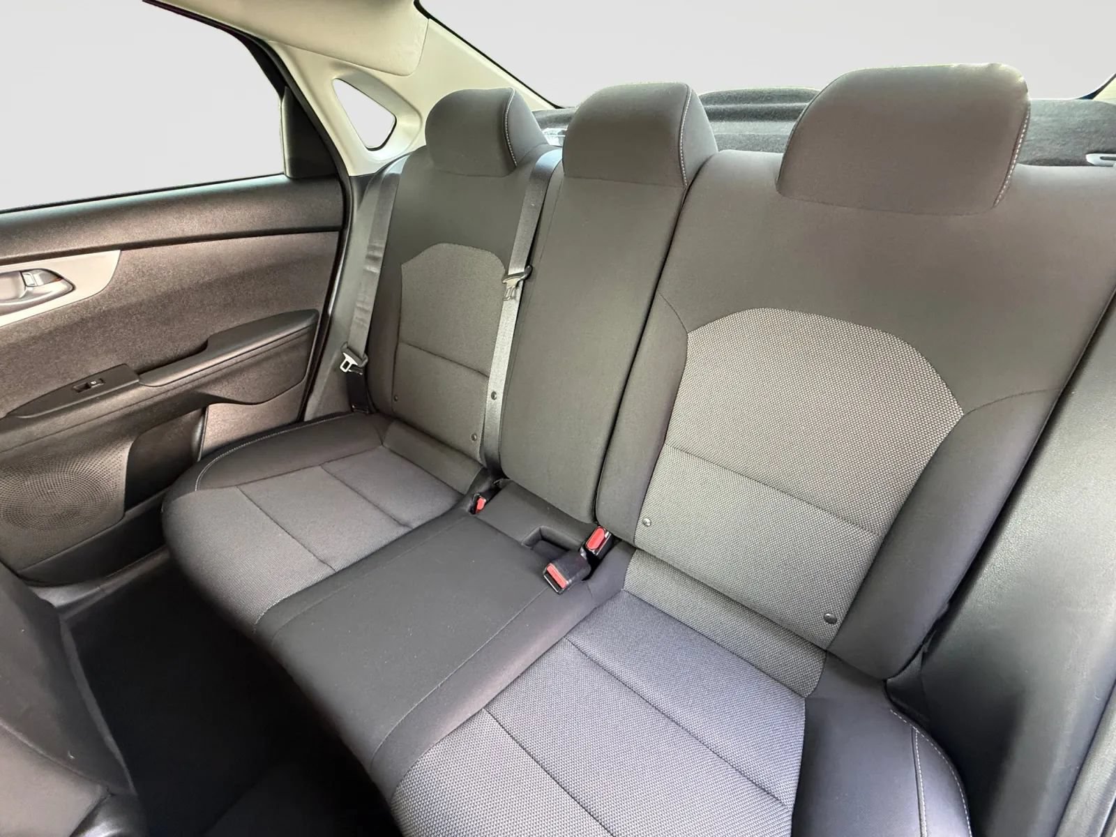 Used 2023 Kia Forte LXS w/ LXS Technology Package FWD image 15