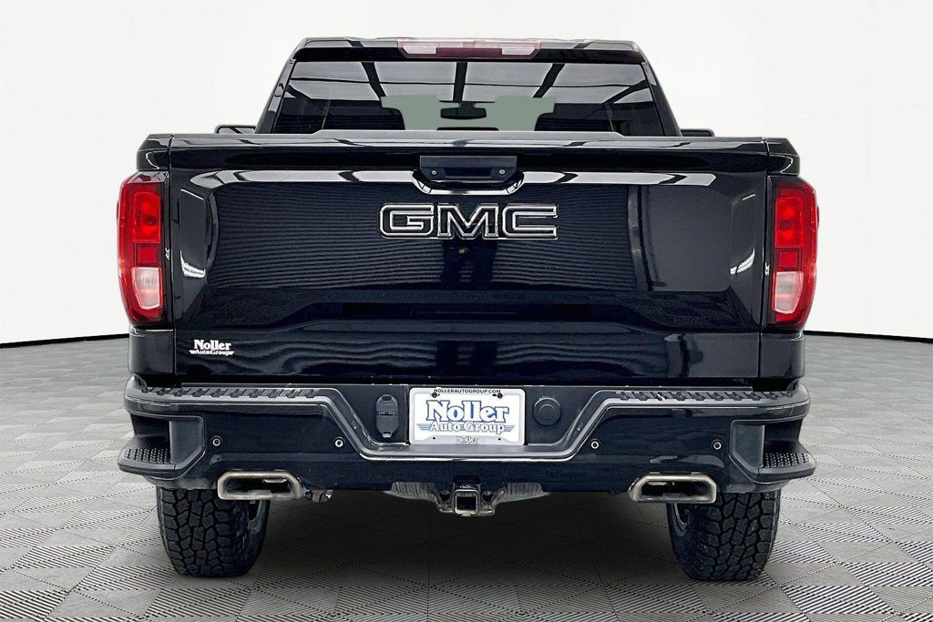 Used 2019 GMC Sierra 1500 SLE w/ X31 Off-Road Package AWD/4WD image 4