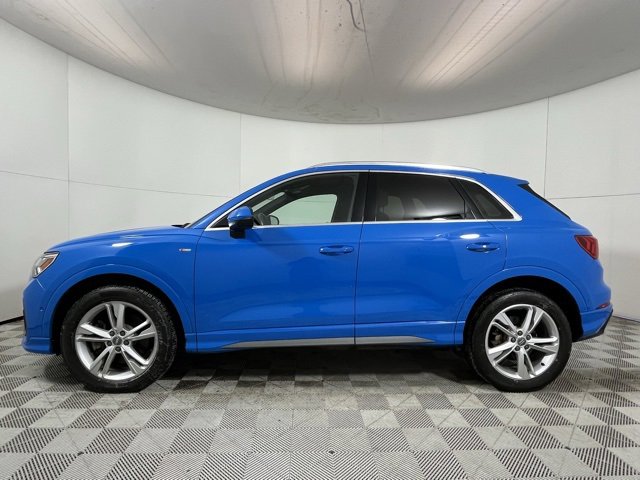 Used 2020 Audi Q3 2.0T Prestige w/ Prestige Package image 5