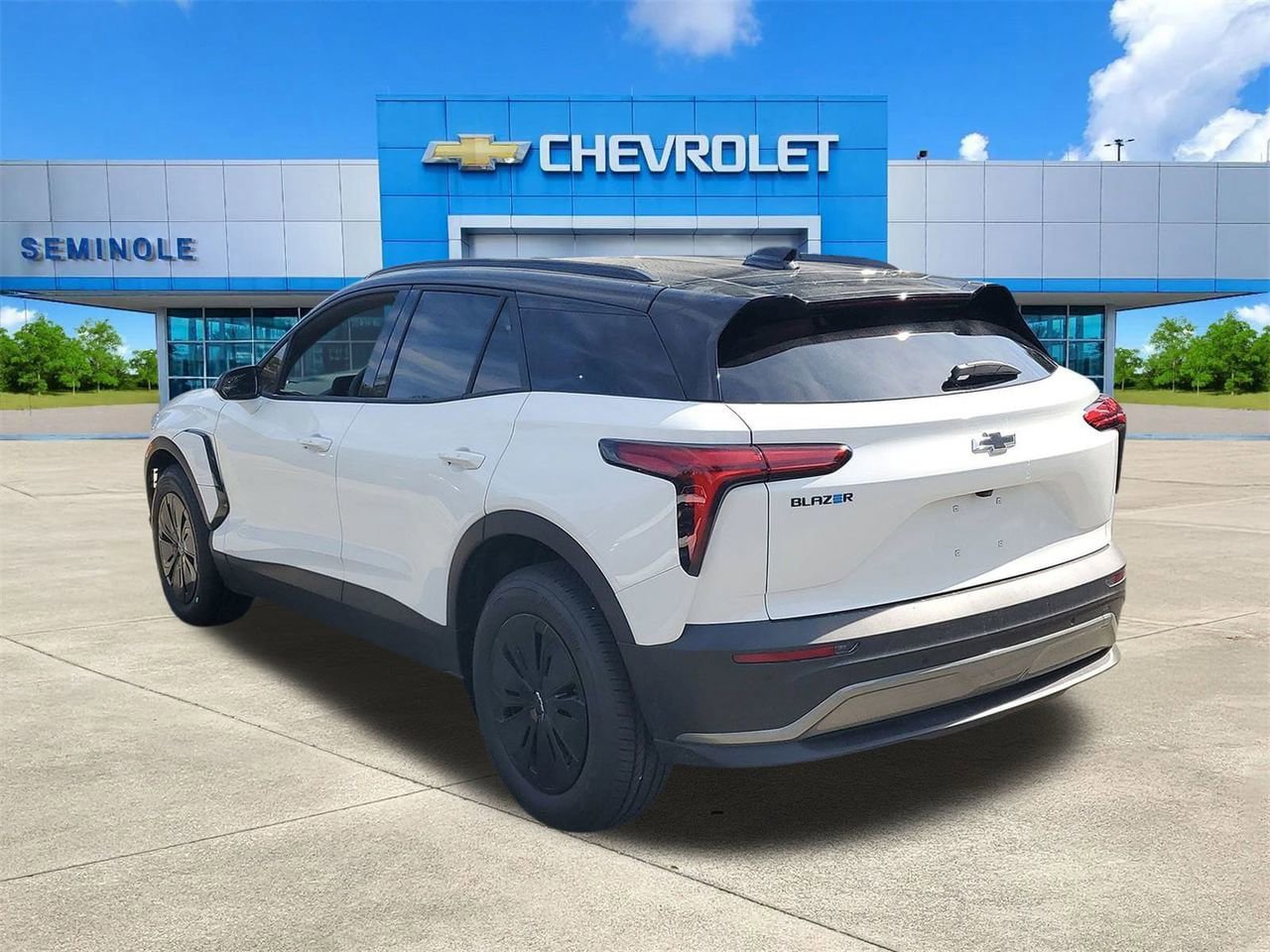 New 2026 Chevrolet Blazer EV LT w/ Midnight/Sport Edition FWD image 3