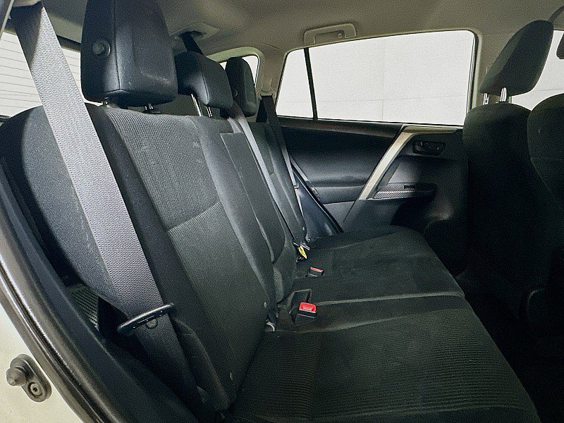 Used 2015 Toyota RAV4 LE FWD image 26