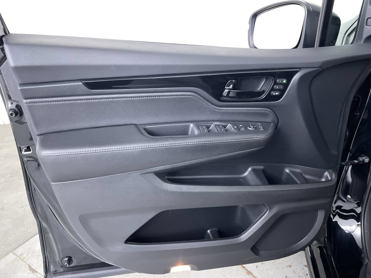 Used 2023 Honda Odyssey Touring image 10