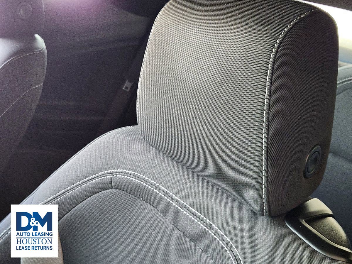 Used 2020 Chevrolet Camaro LT image 21