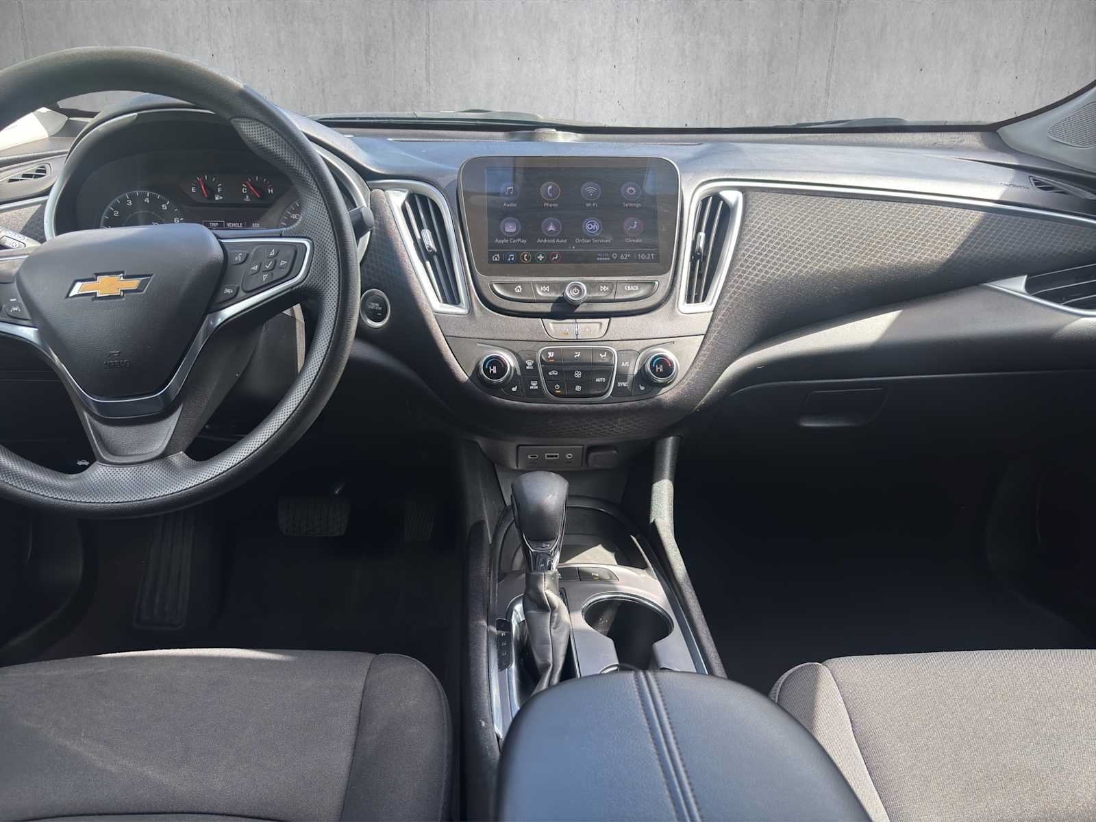 Used 2024 Chevrolet Malibu LT FWD image 15
