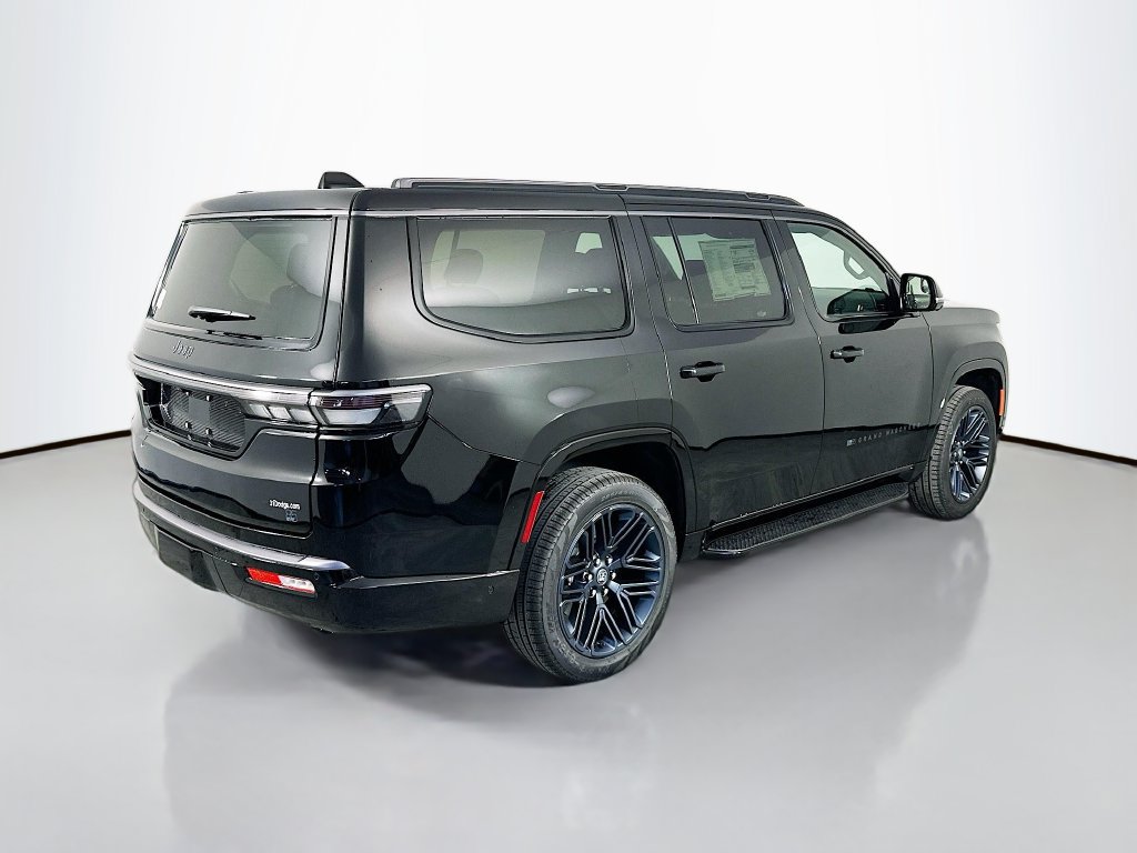 New 2026 Jeep Grand Wagoneer 4WD image 7