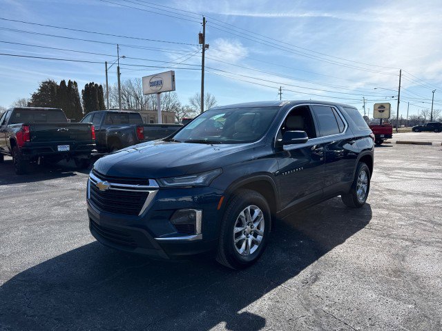 Used 2022 Chevrolet Traverse LS image 1