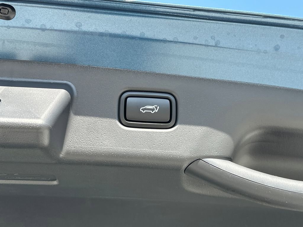 New 2026 Kia Niro Wind FWD image 7