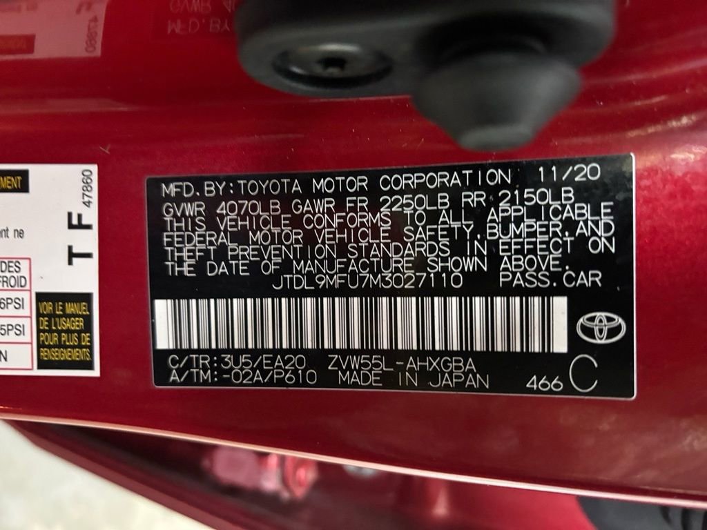 Used 2021 Toyota Prius XLE w/ Carpet Mat Package (TMS) AWD/4WD image 27