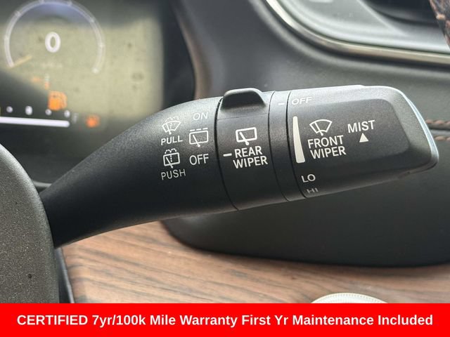 Used 2023 Jeep Grand Cherokee Summit AWD/4WD image 32