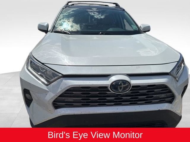 Used 2020 Toyota RAV4 Limited image 10