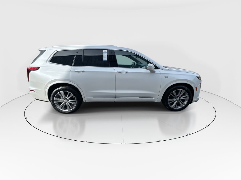 Used 2024 Cadillac XT6 Premium Luxury image 9